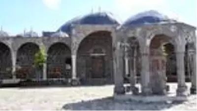 Doğu'nun tarihine ışık tutan mekanlar, normalleşmeyle yeniden kapılarını açtı Doğu'nun tarihine ışık tutan mekanlar, normalleşmeyle yeniden kapılarını açtı