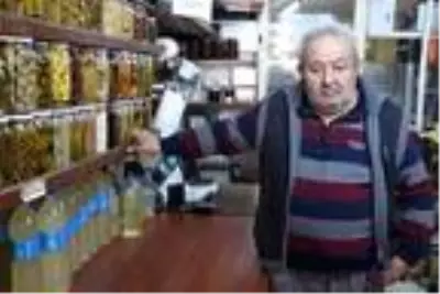 En güzel turşu üzüm sirkesi ile yapılıyor En güzel turşu üzüm sirkesi ile yapılıyor