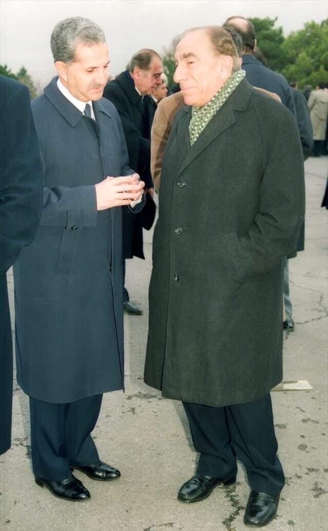 Eski Refah Partisi Genel Başkanı Ahmet Tekdal hayatını kaybetti Eski Refah Partisi Genel Başkanı Ahmet Tekdal hayatını kaybetti