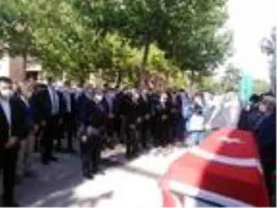 Eski Refah Partisi Genel Başkanı Ahmet Tekdal hayatını kaybetti (2)