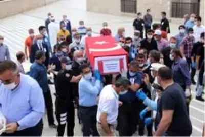 Genç polis memuru son yolculuğuna uğurlandı