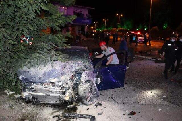Kaza sonucu dükkanının son halini gören esnaf, sinir krizi geçirdi