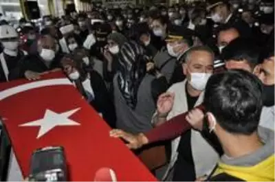 Konyalı şehit son yolculuğuna uğurlandı Konyalı şehit son yolculuğuna uğurlandı