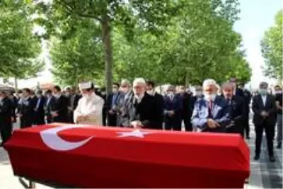 Refah Partisi eski Genel Başkanı Ahmet Tekdal son yolculuğuna uğurlandı