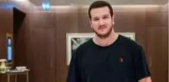 Şahan Gökbakar: Şahan Gökbakar, güvenlik görevlisini koronavirüslü diye işten mi çıkardı? Şahan Gökbakar: Şahan Gökbakar, güvenlik görevlisini koronavirüslü diye işten mi çıkardı?