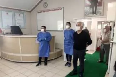 Taşıyıcı esnafı'na sağlık çalışanları eğitim verdi Taşıyıcı esnafı'na sağlık çalışanları eğitim verdi