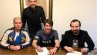Trabzonspor'un yeni transferi Anıl Başaran Salah da olabilir Avdijaj da Trabzonspor'un yeni transferi Anıl Başaran Salah da olabilir Avdijaj da