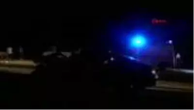 Adana Otomobil ile traktör çarpıştı 10 yaralı