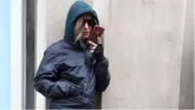 Maske takma zorunluluğuna uymayan Bennu Gerede: Yasaksa ceza kessinler Maske takma zorunluluğuna uymayan Bennu Gerede: Yasaksa ceza kessinler