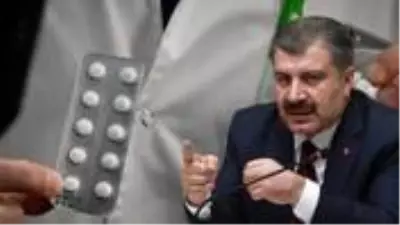 Bakan Koca'nın 'Kullanmaya devam edeceğiz' dediği Hidroksiklorokin ilacıyla ilgili DSÖ geri adım attı Bakan Koca'nın 'Kullanmaya devam edeceğiz' dediği Hidroksiklorokin ilacıyla ilgili DSÖ geri adım attı