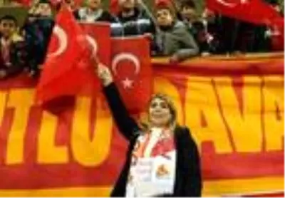 Berna Gözbaşı: Yönetmeyi bilseydik Türk futbolu bu durumda olmazdı