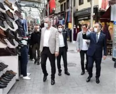 Bursa tarihi çarşıda yüzler gülüyor