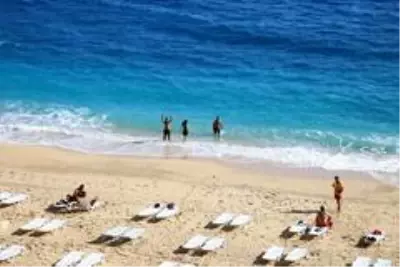 Dünyaca ünlü plajda 'yeni düzen' Dünyaca ünlü plajda 'yeni düzen'
