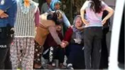 Emekli işçi mutfakta kendini asınca ailesi sinir krizi geçirdi Emekli işçi mutfakta kendini asınca ailesi sinir krizi geçirdi