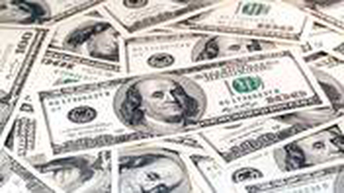 Dünkü sert düşüşün ardından yeni güne yükselişle başlayan dolar 6,73'den işlem görüyor