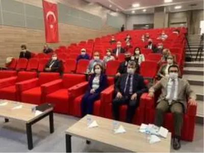 Isparta Valisi Seymenoğlu: '430 vakadan 413'ü iyileşti, 8 kişi hayatını kaybetti' Isparta Valisi Seymenoğlu: '430 vakadan 413'ü iyileşti, 8 kişi hayatını kaybetti'