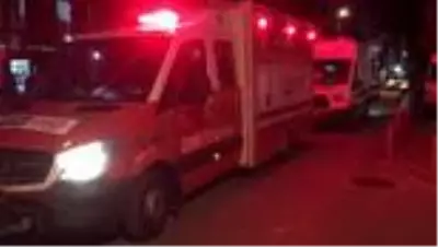 İzmir'de dereye düşen yaşlı adamı itfaiye ekipleri kurtardı İzmir'de dereye düşen yaşlı adamı itfaiye ekipleri kurtardı
