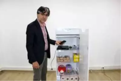 Karaman'da üretilen steril dolap, eşyaları virüslerden arındırıyor Karaman'da üretilen steril dolap, eşyaları virüslerden arındırıyor