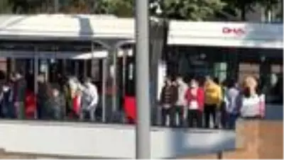 KORONAVİRÜS SALGINININ YOLCU DAVRANIŞINA VE ULAŞIMA ETKİSİ İNCELENİYOR KORONAVİRÜS SALGINININ YOLCU DAVRANIŞINA VE ULAŞIMA ETKİSİ İNCELENİYOR