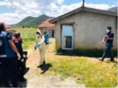 Mahalle ziyaretine giden kadın 11 kişiye koronavirüs bulaştırdı Mahalle ziyaretine giden kadın 11 kişiye koronavirüs bulaştırdı