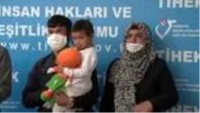 Nazari ailesinden TİHEK'e teşekkür ziyareti Nazari ailesinden TİHEK'e teşekkür ziyareti