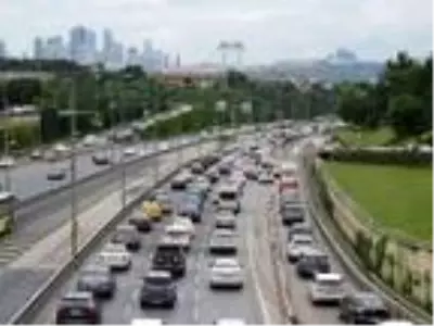 Normalleşme sürecinin 3. gününde trafik yoğunluğu