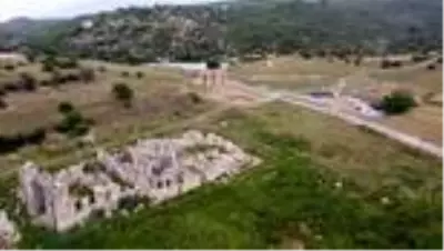 Patara Deniz Feneri'ni 'taş hastanesi' ayağa kaldıracak Patara Deniz Feneri'ni 'taş hastanesi' ayağa kaldıracak