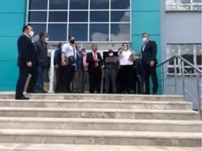 Vali Ersin Yazıcı Burhaniye'yi ziyaret etti Vali Ersin Yazıcı Burhaniye'yi ziyaret etti