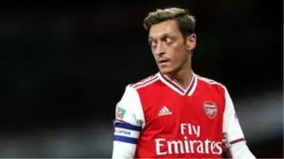 Adidas, Mesut Özil ile olan 7.5 yıllık sponsorluğunu devam ettirmeyecek Adidas, Mesut Özil ile olan 7.5 yıllık sponsorluğunu devam ettirmeyecek