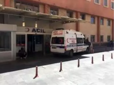 Balkondan düşen çocuk ağır yaralandı Balkondan düşen çocuk ağır yaralandı