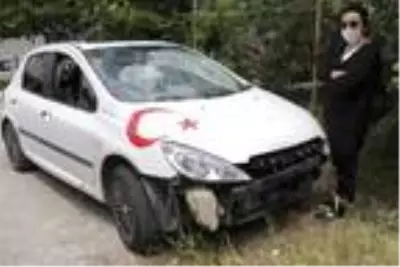 Barışmayan eski sevgilisini darbedip aracını kullanılmaz hale getirdi Barışmayan eski sevgilisini darbedip aracını kullanılmaz hale getirdi