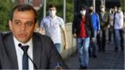Bilim Kurulu Üyesi Prof. Dr. Alpay Azap, 'Maskeyi ne zaman bırakacağız?' sorusuna yanıt verdi Bilim Kurulu Üyesi Prof. Dr. Alpay Azap, 'Maskeyi ne zaman bırakacağız?' sorusuna yanıt verdi