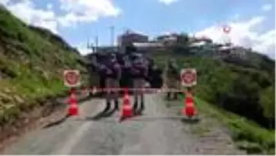 Bingöl'de 2 vaka tespit edildi, mezra karantina altına alındı Bingöl'de 2 vaka tespit edildi, mezra karantina altına alındı