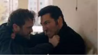 Çukur'un Mahsun'u Berkay Ateş, 19 yaşındayken Tarkan'ın konserlerinde koruma olarak görev yaptığını anlattı Çukur'un Mahsun'u Berkay Ateş, 19 yaşındayken Tarkan'ın konserlerinde koruma olarak görev yaptığını anlattı