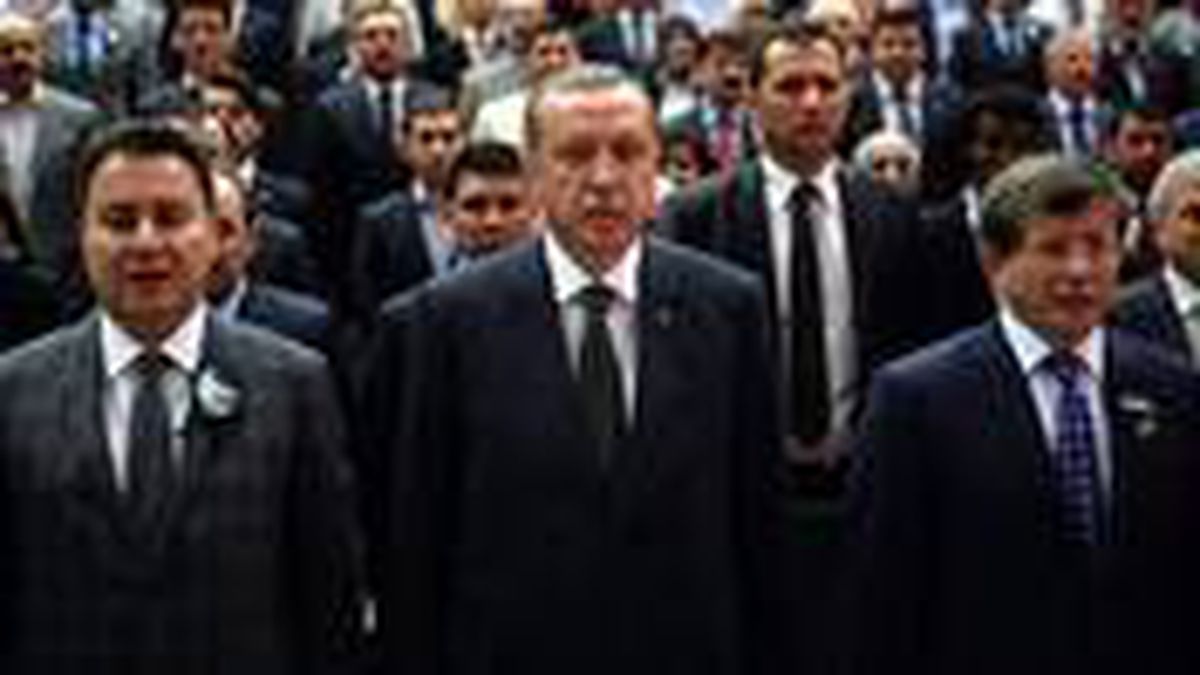 Erdoğan'dan yeni partiler için kurmaylarına 'Yokluğa mahkum edin' talimatı