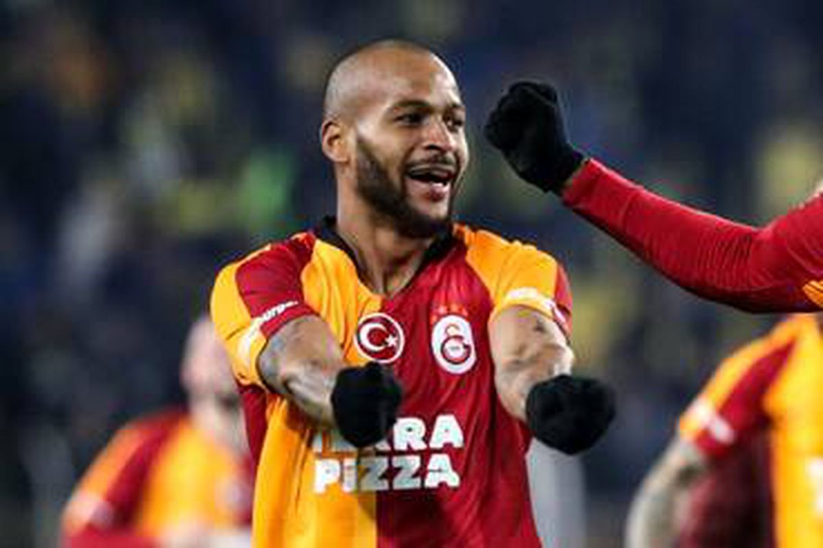 Galatasaray'da sakatlanan Marcao'nun 4-6 hafta arası sahalardan uzak kalması bekleniyor