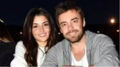Hande Erçel, uzun ilişkinin sırrını verdi: En önemli şey birbirinize duyduğunuz saygıyı korumaktır Hande Erçel, uzun ilişkinin sırrını verdi: En önemli şey birbirinize duyduğunuz saygıyı korumaktır
