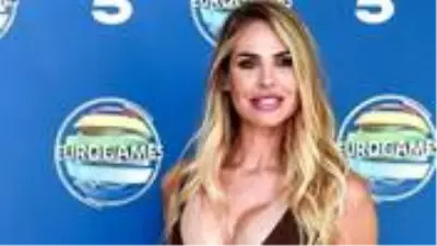 İtalyan efsane Totti'nin eşi Ilary Blasi'nin yoga paylaşımı yürekleri ağza getirdi İtalyan efsane Totti'nin eşi Ilary Blasi'nin yoga paylaşımı yürekleri ağza getirdi
