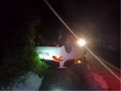 Son dakika haberleri! Kontrolden çıkan otomobil takla attı: 2 yaralı Son dakika haberleri! Kontrolden çıkan otomobil takla attı: 2 yaralı