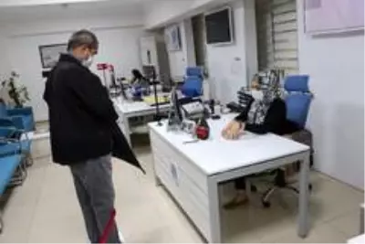 Son dakika haberi: Yunusemre binlerce vatandaşı dinledi Son dakika haberi: Yunusemre binlerce vatandaşı dinledi