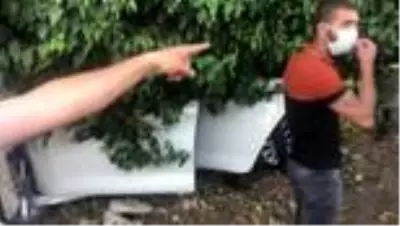 Bahçe duvarına çarpan otomobildeki 5 kişi yaralandı
