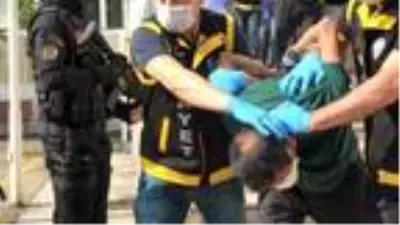 Bursa'da polis memuru Erman Özcan'ı şehit eden zanlı suç makinesi çıktı Bursa'da polis memuru Erman Özcan'ı şehit eden zanlı suç makinesi çıktı
