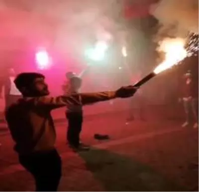 Korona virüsü takan yok: Bu nasıl asker eğlencesi ? Korona virüsü takan yok: Bu nasıl asker eğlencesi ?