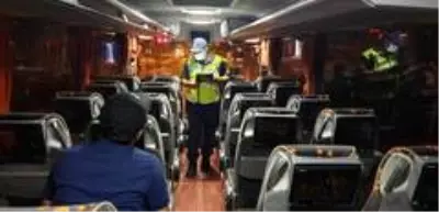 Şuhut'ta şehirlerarası yolcu otobüslerinde mesafe kontrolü