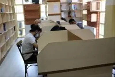 Yunusemre Millet Kıraathanesi kapılarını yeniden açtı Yunusemre Millet Kıraathanesi kapılarını yeniden açtı