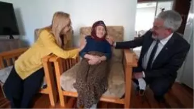 105 yaşında ilk kez bir belediye başkanını misafir etti