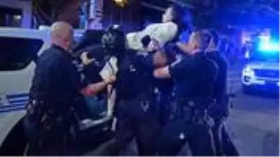 ABD'de ırkçılık karşıtı protestolara katılanlar koronavirüse yakalandı ABD'de ırkçılık karşıtı protestolara katılanlar koronavirüse yakalandı