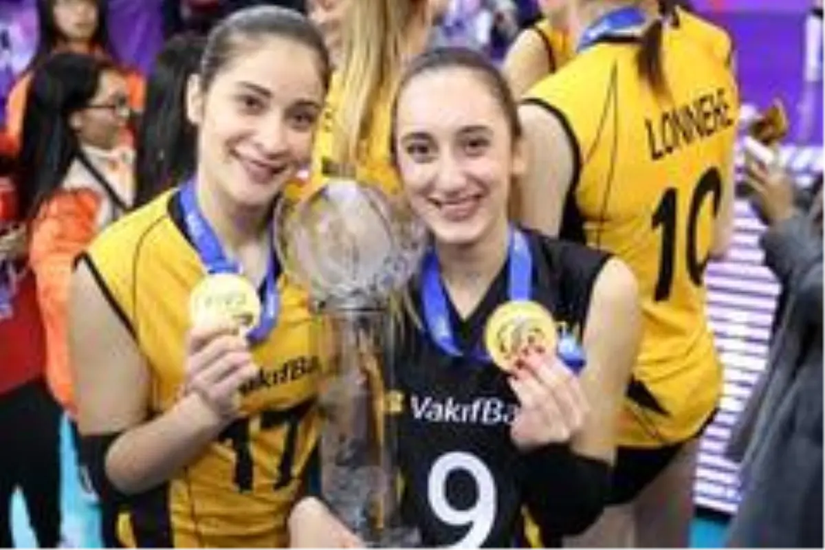 Ayça Aykaç ve Tuğba Şenoğlu yeniden VakıfBank'ta