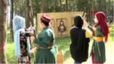HALKALI MİLLET BAHÇESİ'Nİ GEZEN BAKAN KURUM, AĞAÇ DİKTİ, SATRANÇ OYNADI OK ATTI -1 HALKALI MİLLET BAHÇESİ'Nİ GEZEN BAKAN KURUM, AĞAÇ DİKTİ, SATRANÇ OYNADI OK ATTI -1