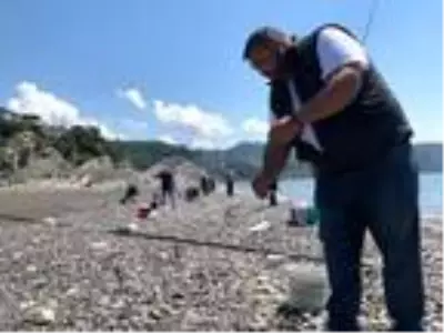 zonguldak ta sosyal mesafeli balik avi